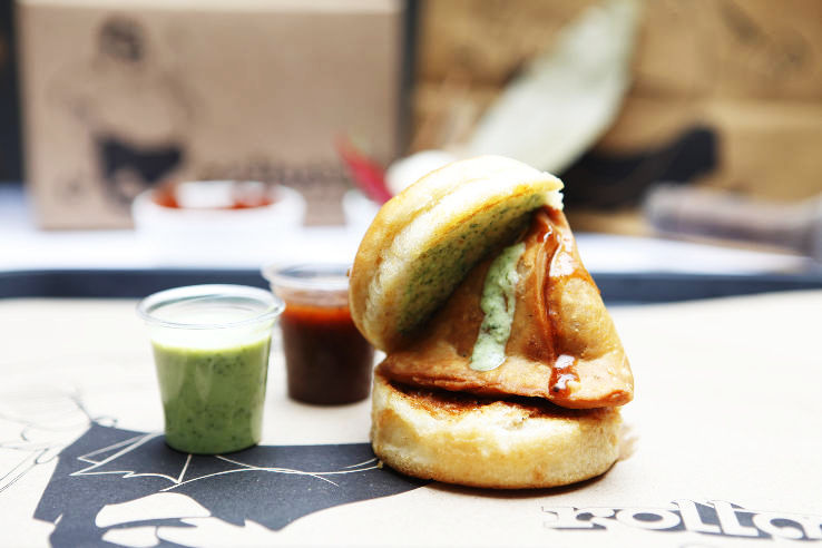 1. Delight in Flavorsome Bandsamosa